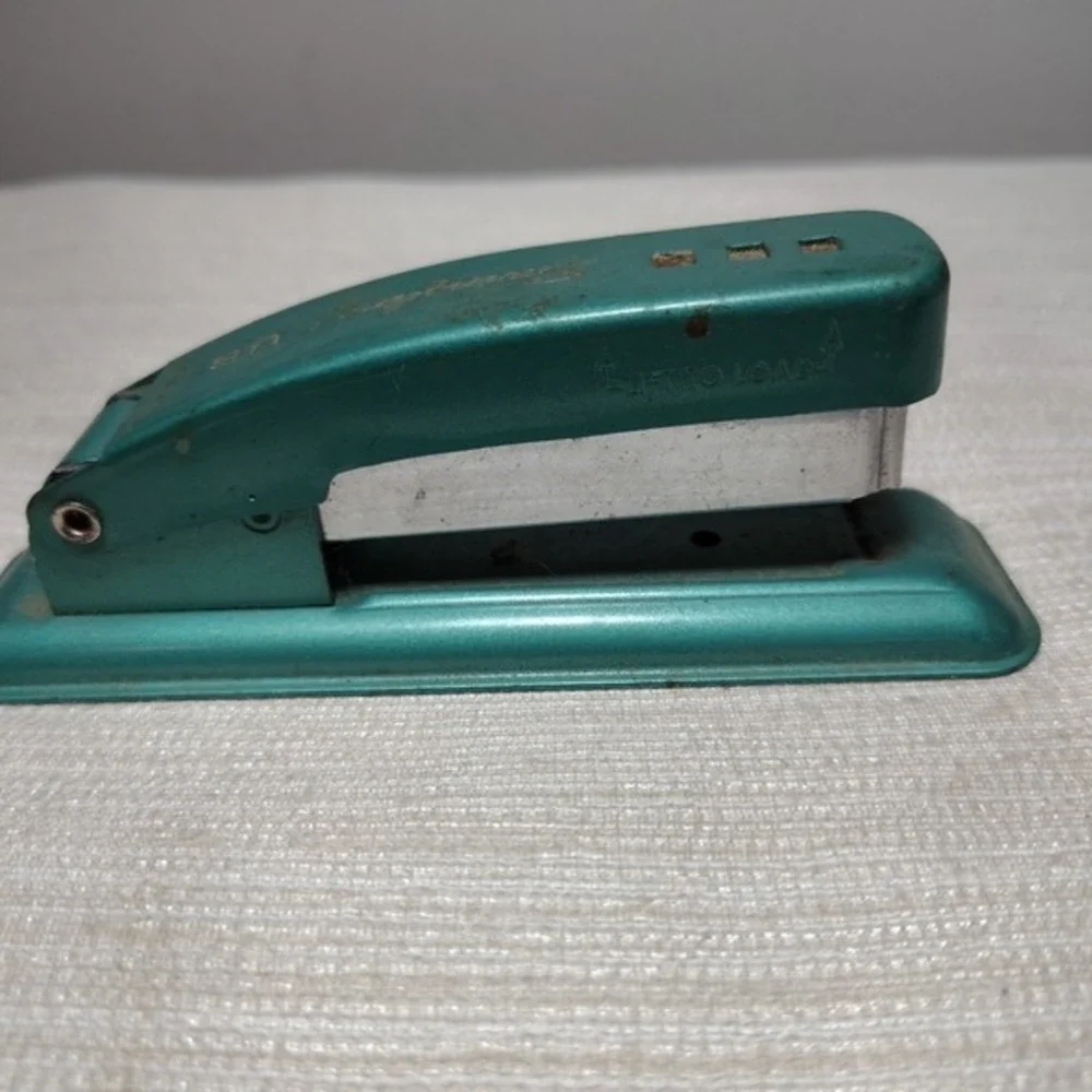 Swingline Cub Stapler Teal‎ Mid Century Metal Desk Office Tool USA Made Vtg